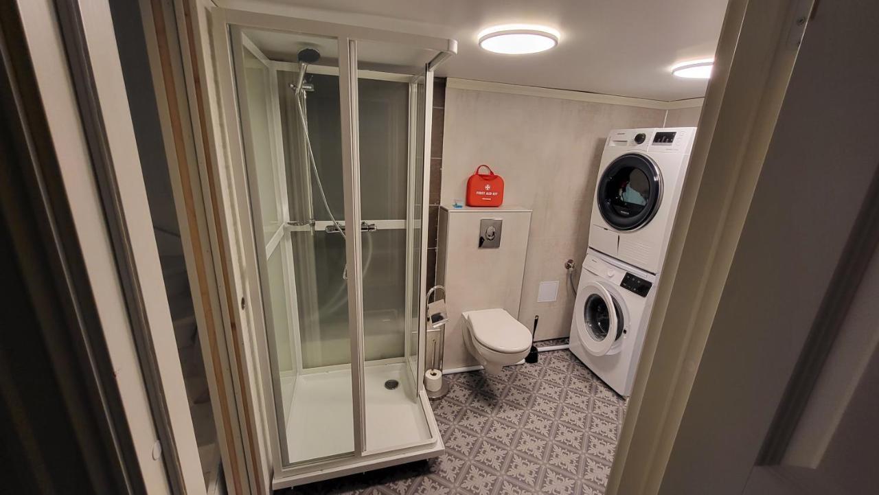 Fin Leilighet I Stille Og Rolig Omrade Med Gratis Privat Parkering! 斯塔万格 外观 照片